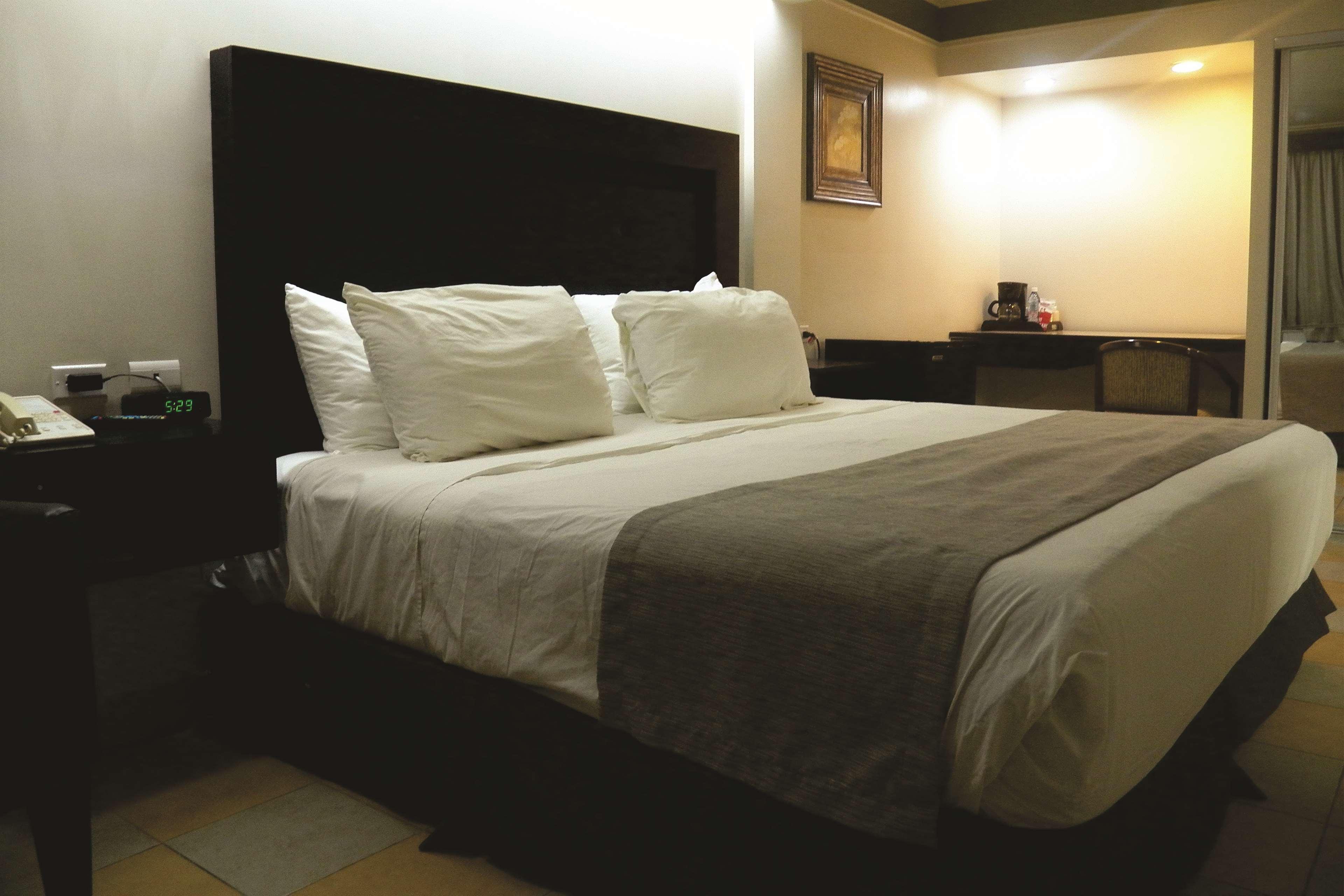 Best Western Hotel Plaza Matamoros Eksteriør bilde