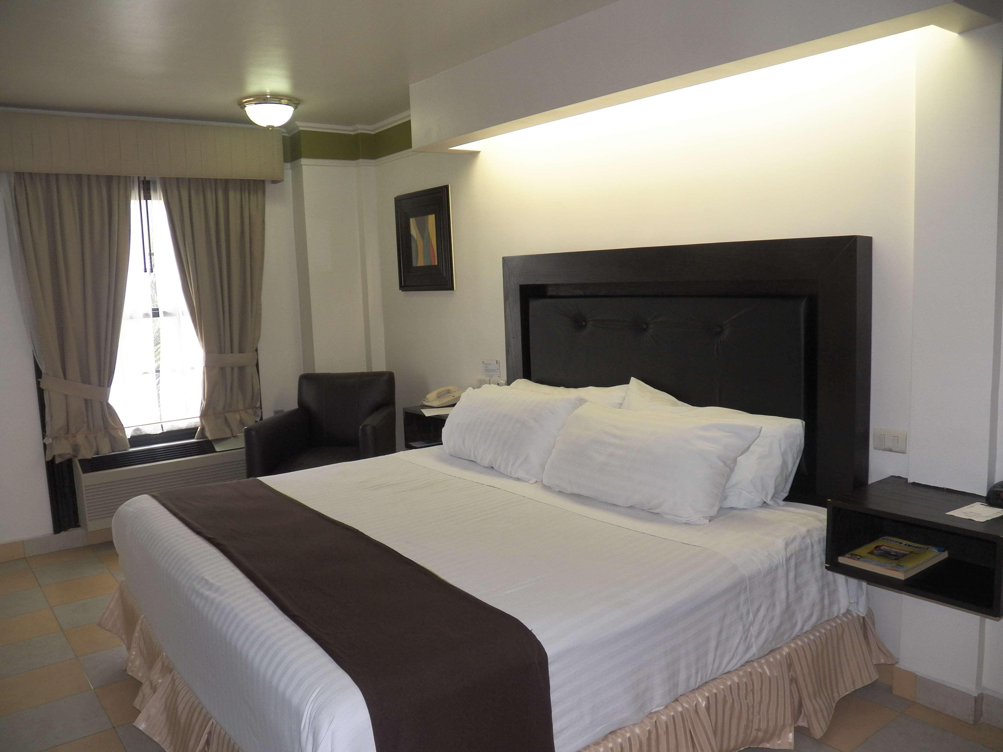 Best Western Hotel Plaza Matamoros Eksteriør bilde