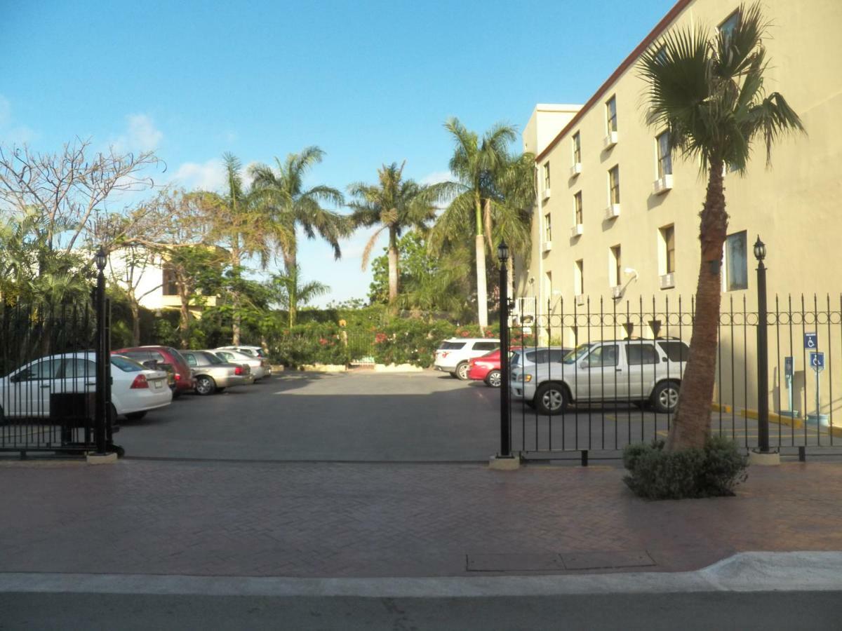 Best Western Hotel Plaza Matamoros Eksteriør bilde
